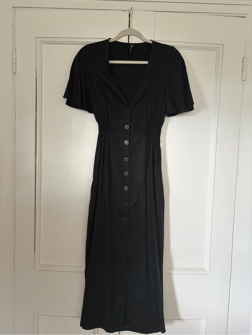Zara Black Button-Front Midi Dress with Flutter Sleeves